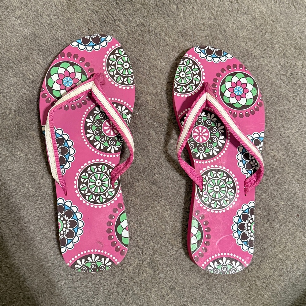 Unbranded Paisley Print Flip Flops Women’s Size 7 Pink Green NWT